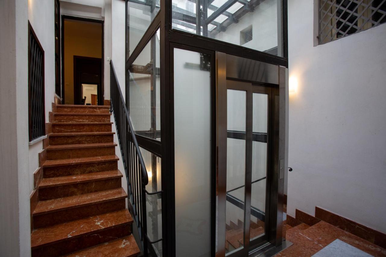 Quattro Canti Charming Flat Palermo Luaran gambar