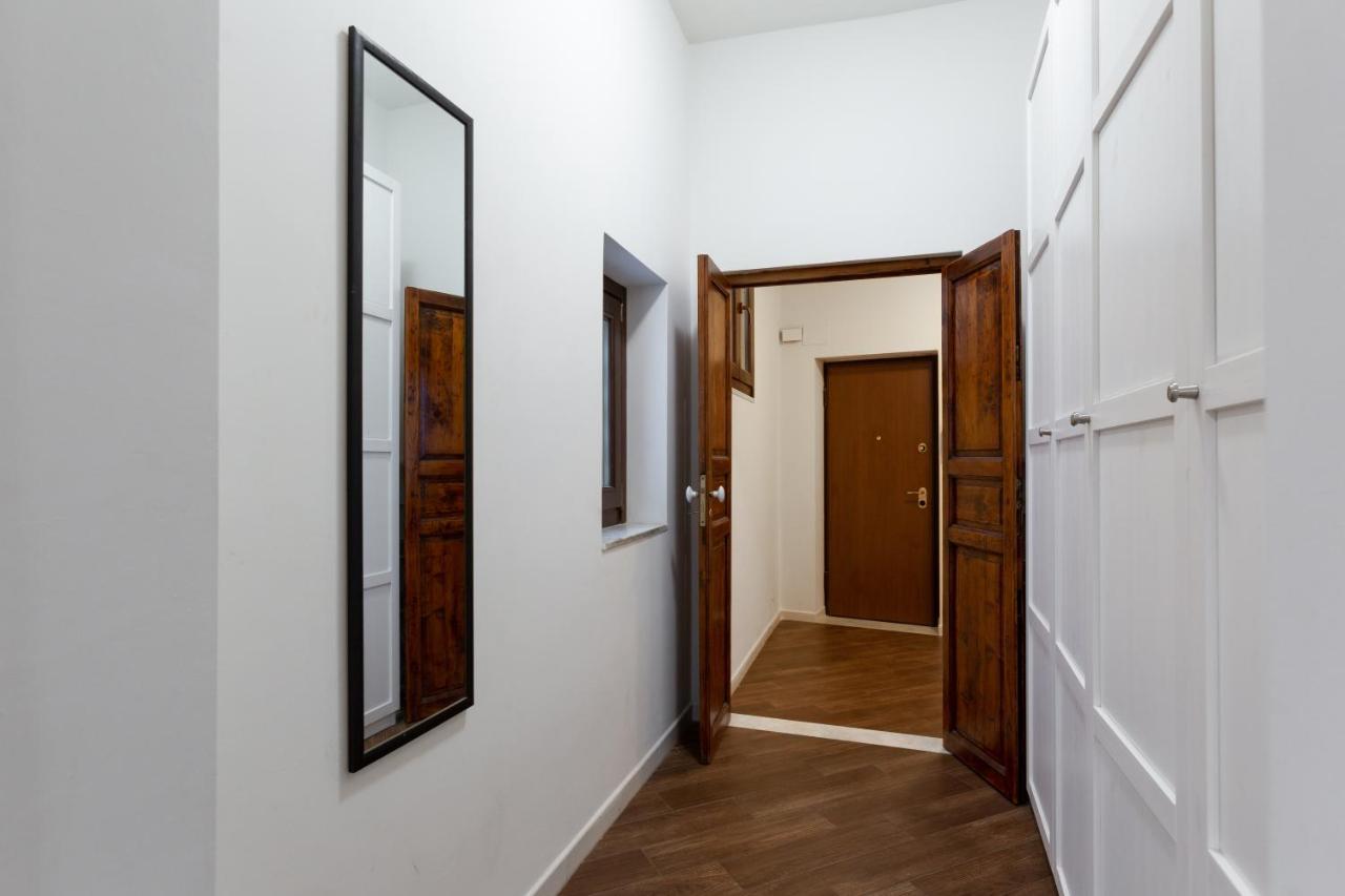 Quattro Canti Charming Flat Palermo Luaran gambar